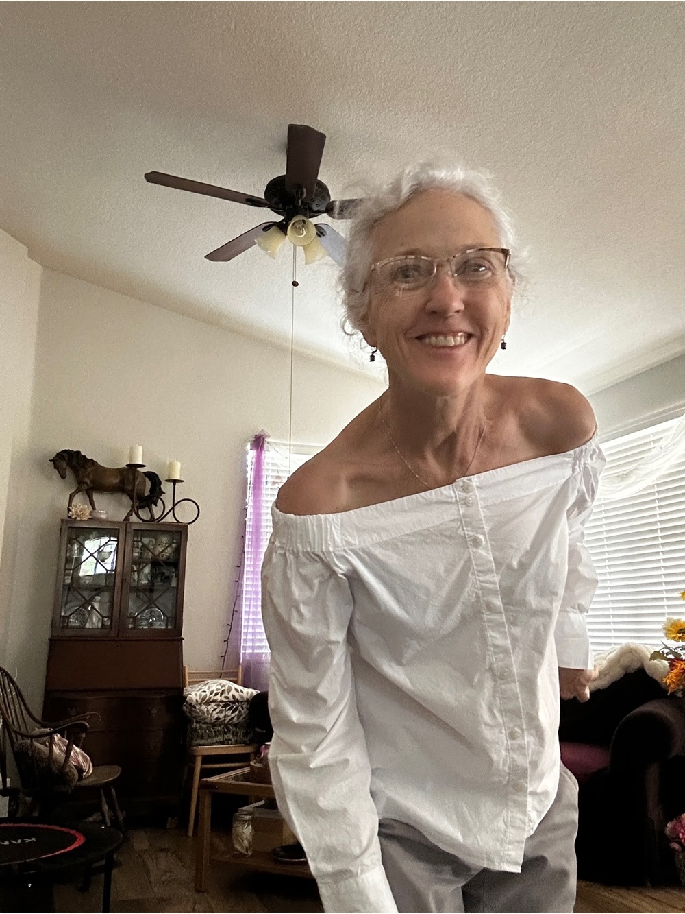 Banana Republic White off the shoulder top
